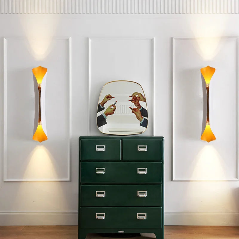Minimalist torch-shaped dimmable LED night lamp - vue 3 sur 16