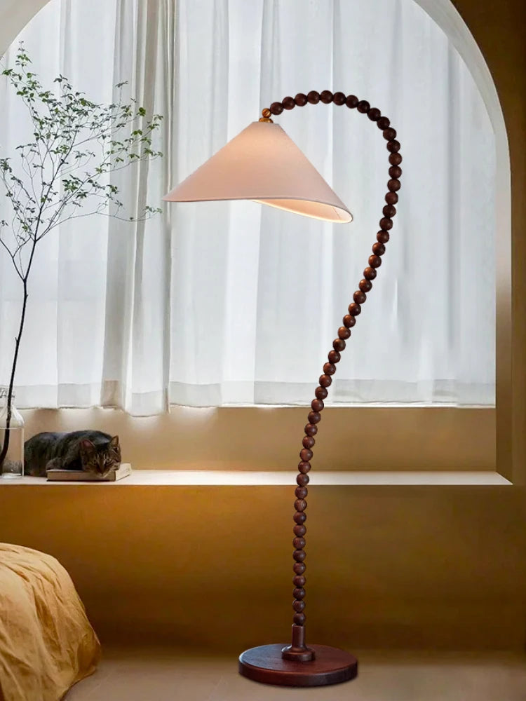 Minimalist wooden floor lamp retro style for ambient decoration - vue 3 sur 8