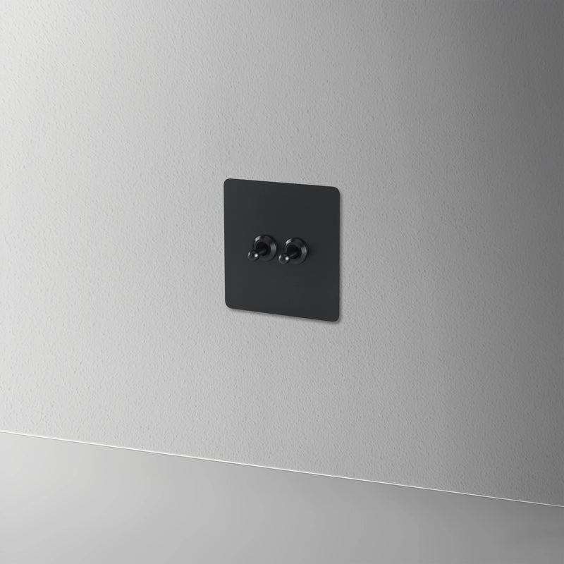 Prise électrique double en acier noir mat bords arrondis