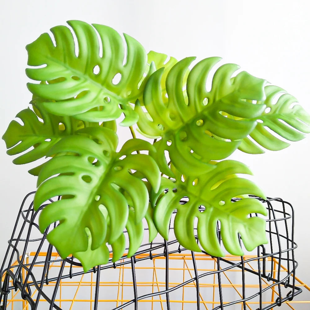 fausse plante tropicale monstera pour décoration intérieure et extérieure - vue 3 sur 7