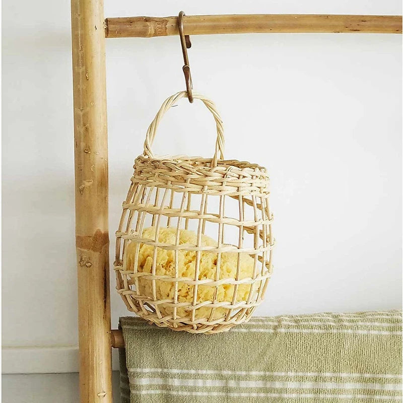 panier mural suspendu boho en osier pour fruits et légumes - vue 5 sur 6