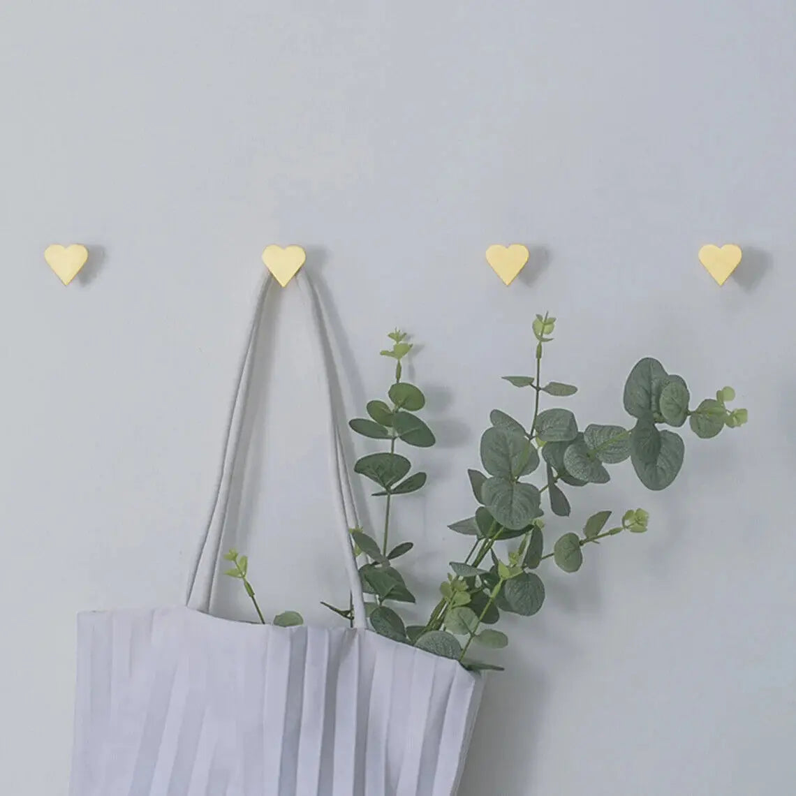 crochets muraux en laiton en forme de cœur pour accessoires mignons - vue 5 sur 7