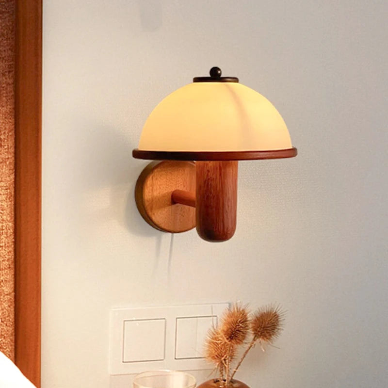 Nordic Retro Mushroom Wall Lamp with EU/US Plug, Wooden Bedroom Bedside Light, Living Room, Corridor LED Decorative Light - vue 2 sur 8