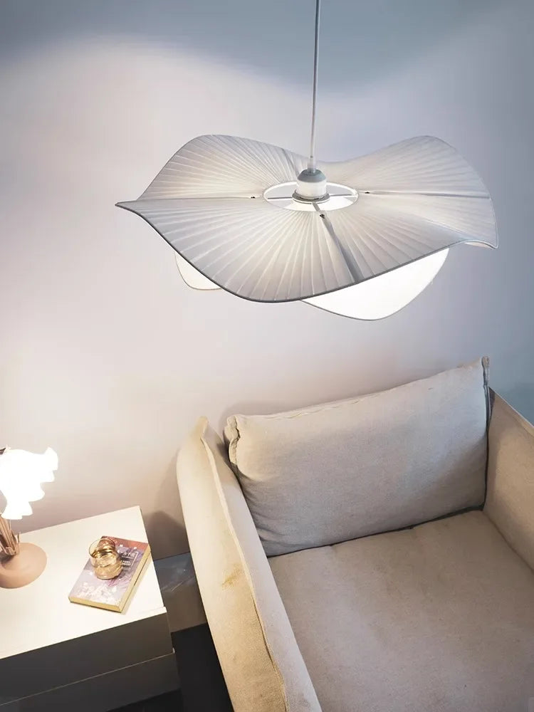 suspension LED en tissu style nordique idéale pour décoration intérieure