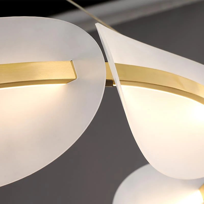 Creative Romantic Petals Acrylic Copper Pendant Lamp Modern Living Room, Bedroom, Cloakroom Decoration LED Pendant Lamp - vue 6 sur 8
