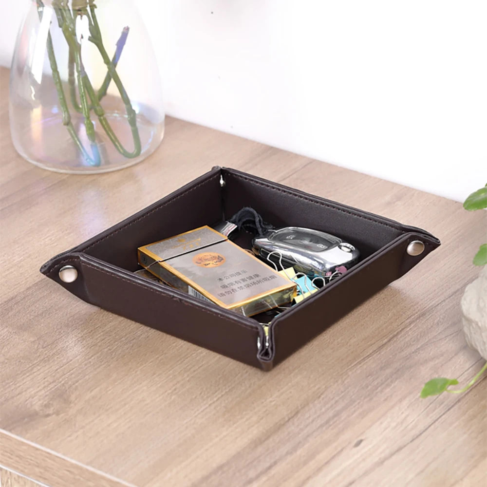 plateau de rangement en similicuir avec 5 compartiments pratiques - vue 7 sur 12
