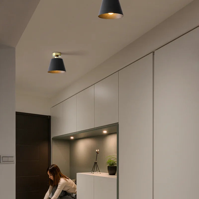 plafonnier moderne à LED pour extérieur et entrée - vue 4 sur 8