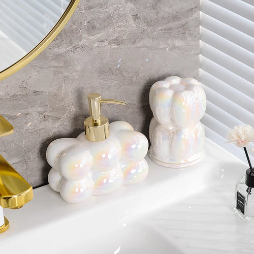 accessoires de bain en céramique pour une salle élégante - vue 7 sur 21