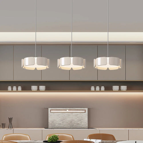 Italian minimalist style adjustable LED chandelier for modern decor - vue 4 sur 14