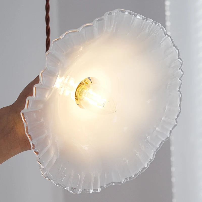suspension en verre et laiton design nordique vintage - vue 5 sur 6