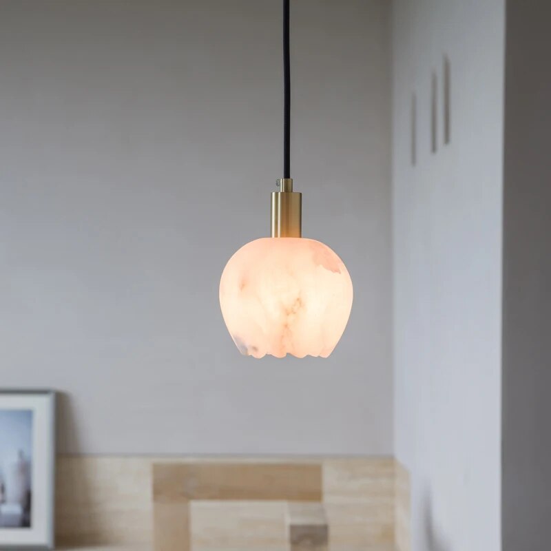 Suspension petite fleur pétale marbre
