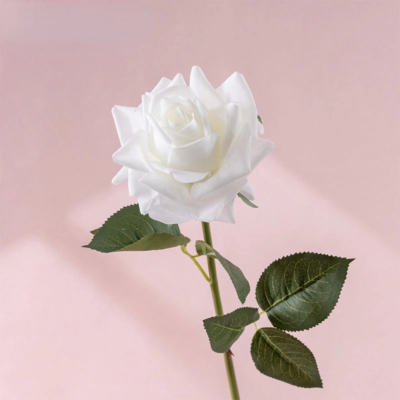 Realistic artificial roses for party decoration - vue 9 sur 12
