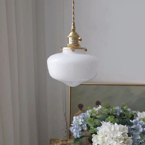 suspension en verre laiteux style nordique rétro décoration intérieure - vue 7 sur 8