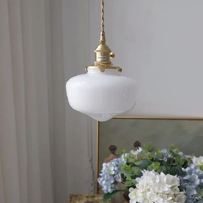 suspension en verre laiteux style nordique rétro décoration intérieure - vue 6 sur 8