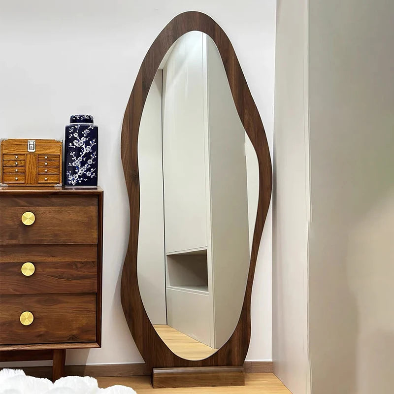 Minimalist wooden decorative mirror for stylish interiors - vue 4 sur 12