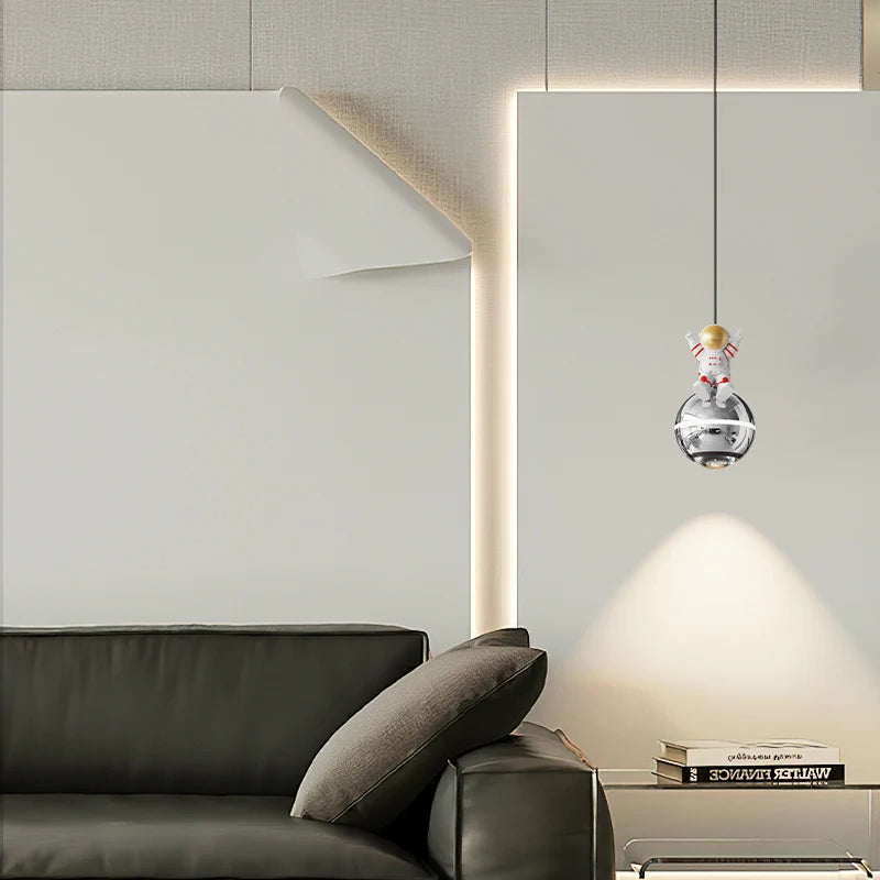 lustre moderne led design astronaute petites suspension - vue 3 sur 18
