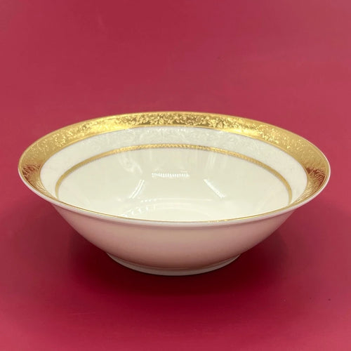 Assiette porcelaine style palais relief steak doré