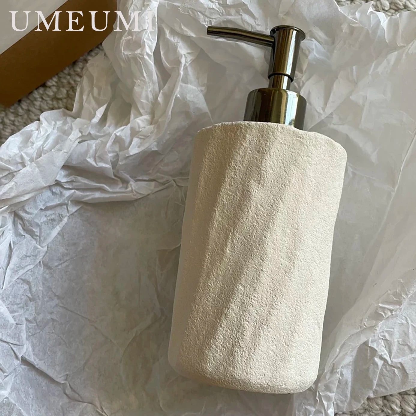ensemble de céramique de luxe pour salle de bain avec accessoires élégants - vue 10 sur 9