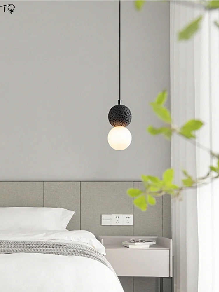 lampe suspendue moderne en pierre à trou noir idéale pour bar ou studio - vue 5 sur 9