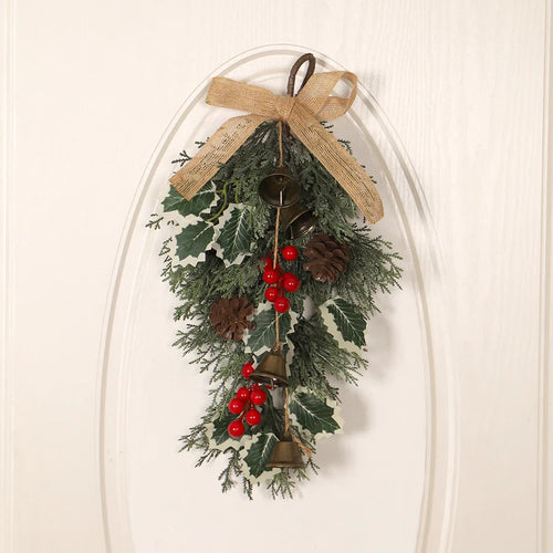 couronne de noël décoration de porte avec baies et cloches - vue 4 sur 8