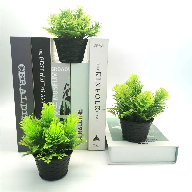 mini plante artificielle en pot pour décoration et événements festifs - vue 2 sur 11
