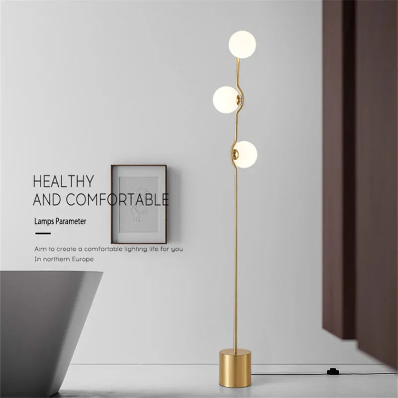 lampadaire post-moderne design nordique à trois têtes en verre blanc - vue 5 sur 10
