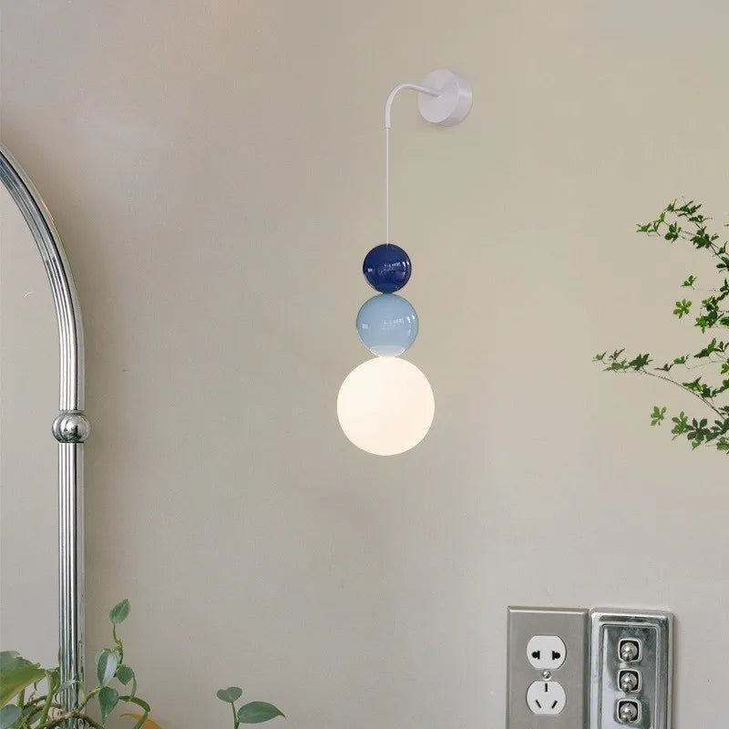 Applique murale LED macaron en résine - vue 4 sur 16