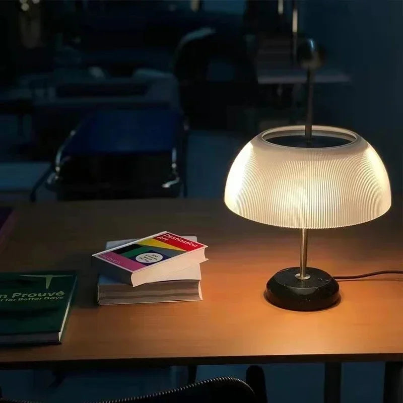 lampe de bureau rétro design italienne élégante pour intérieur moderne - vue 5 sur 8
