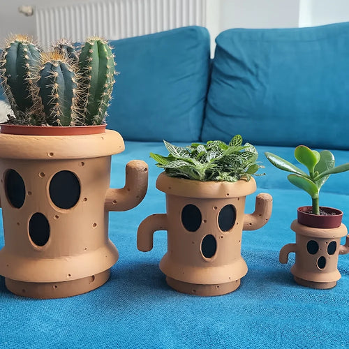 Cute Succulent Planter, Desk Décor, Gyroid Gift, Air Plant Pot, Cute Planter Pot Desk pen holder - vue 3 sur 7