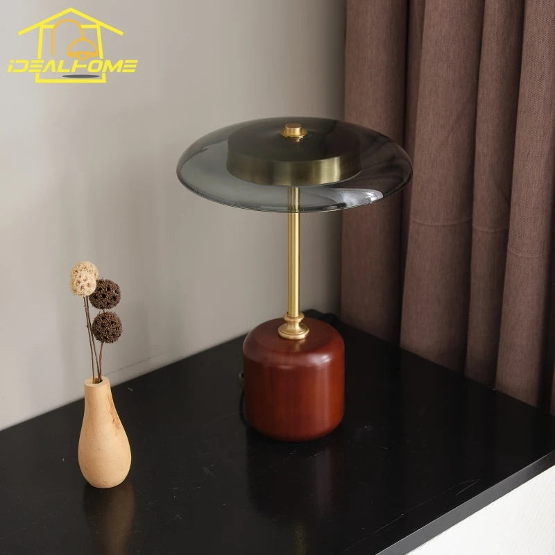 lampe de bureau rétro américaine en laiton et verre - vue 5 sur 7