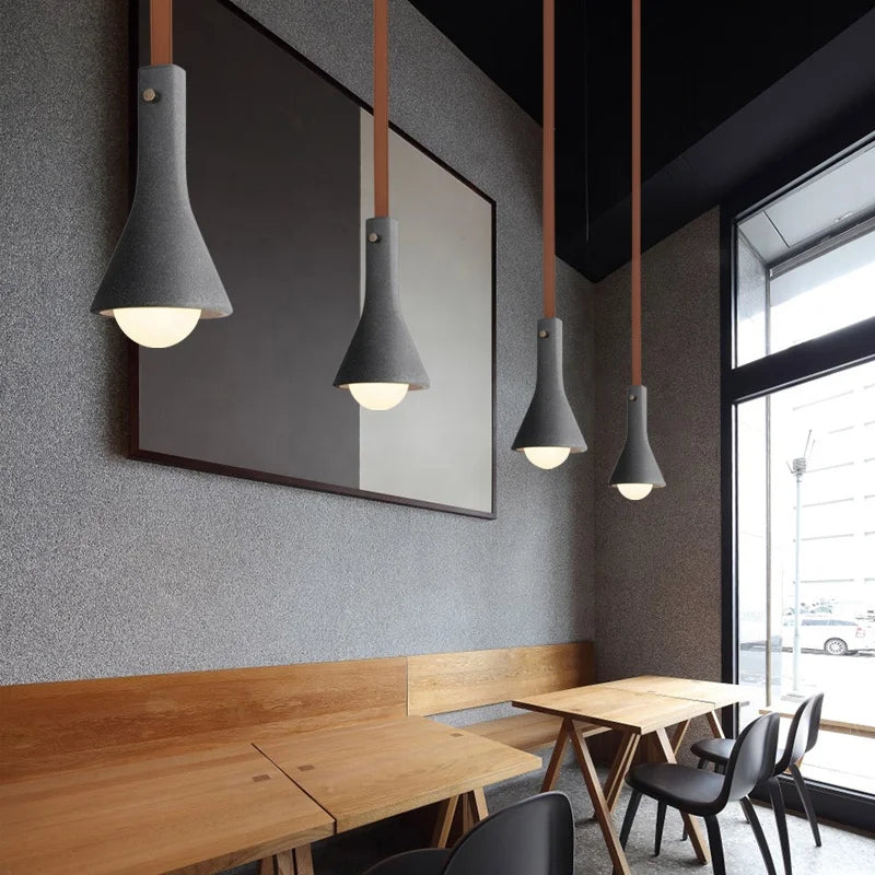 suspension industrielle en cuir et ciment style rétro pour bar - vue 7 sur 18