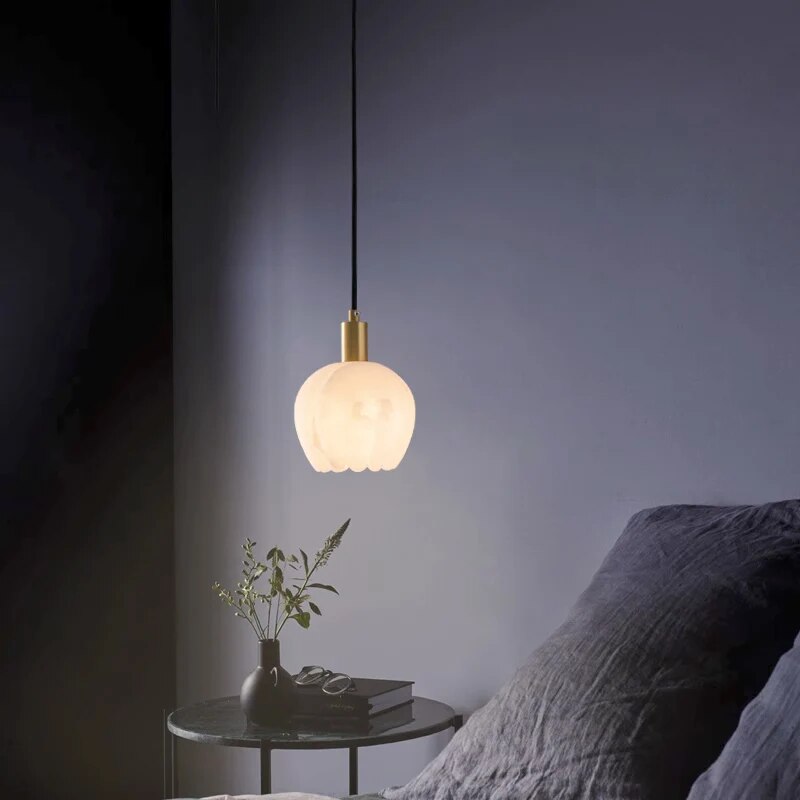 Suspension petite fleur pétale marbre