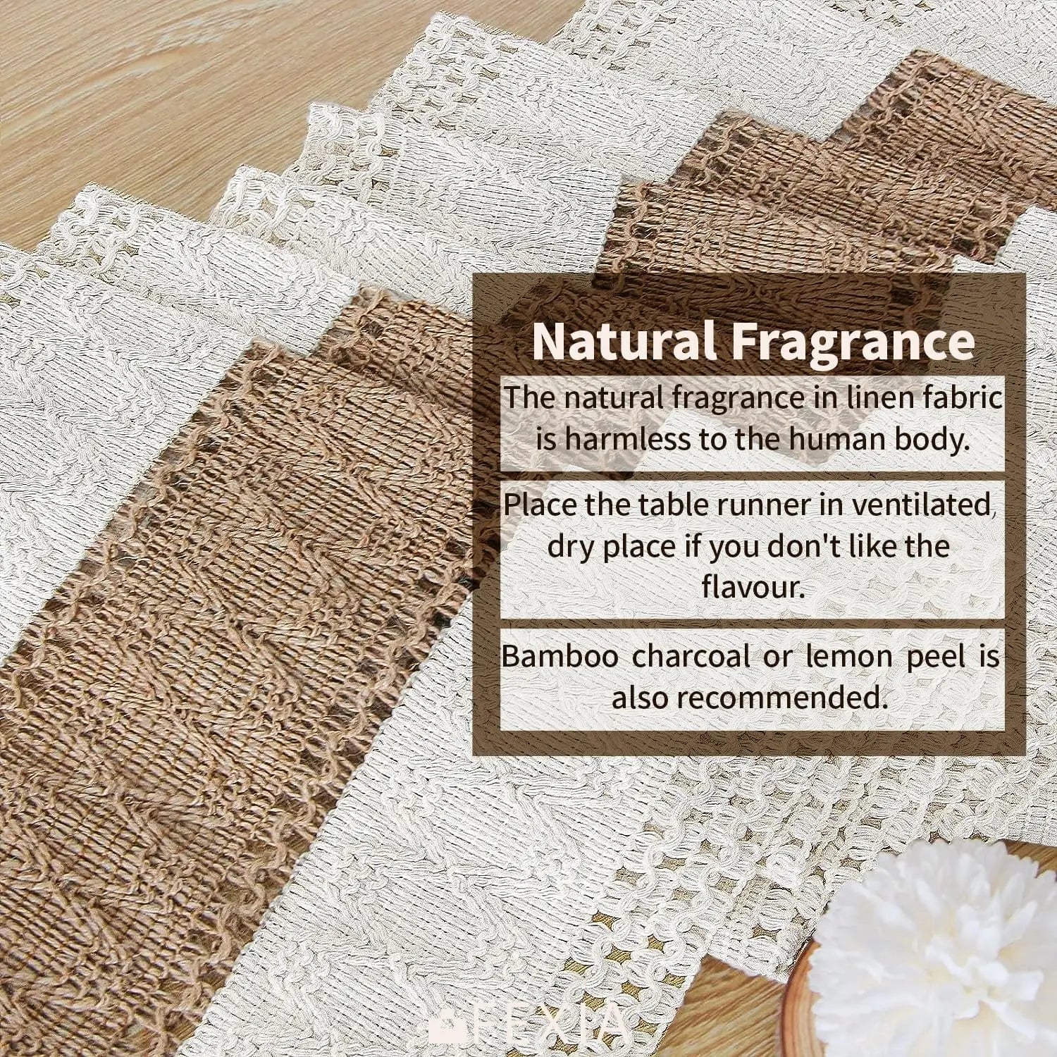 Chemin de table bohème géométrique beige avec pompons - vue 4 sur 7