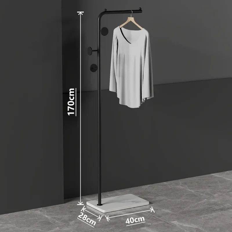 porte-vêtements nordique léger et moderne pour rangement élégant