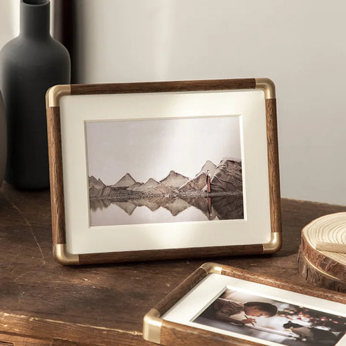 cadre photo en bois avec coin en cuivre pour décoration élégante - vue 2 sur 7