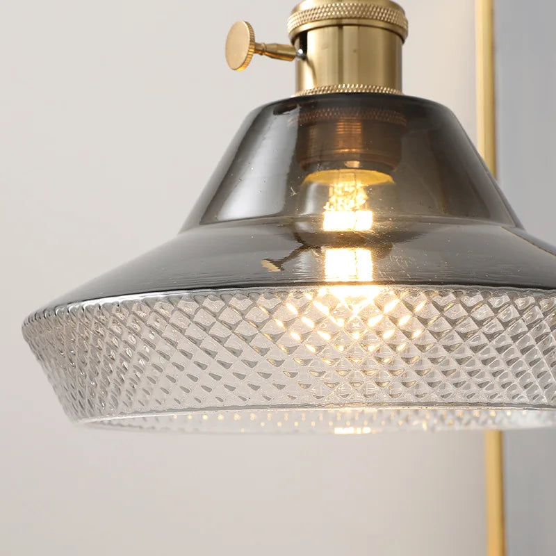 suspension en noyer et verre pour intérieur moderne - vue 6 sur 8