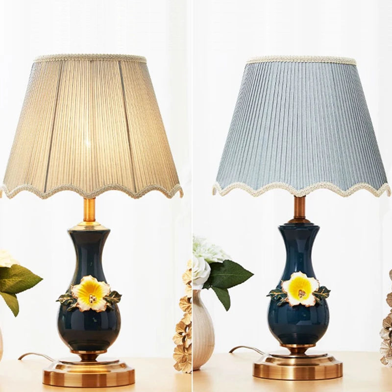 Coloured ceramic table lamp for interior decoration - vue 4 sur 13