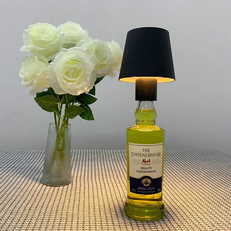 lampe de table portable en forme de bouteille de vin led amovible pour bar - vue 6 sur 7