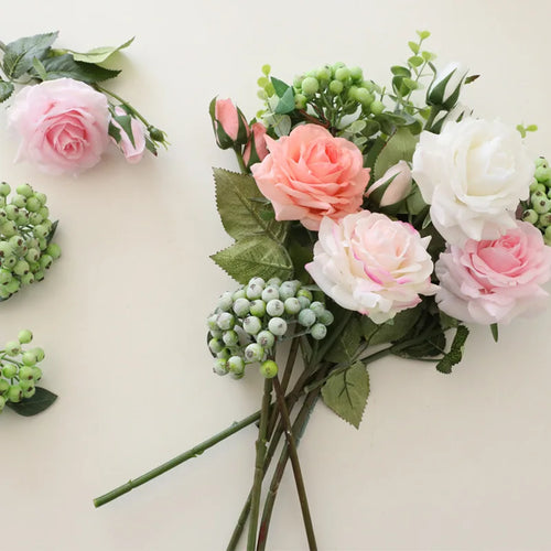 bouquet de roses artificielles pour mariage et décoration - vue 2 sur 11
