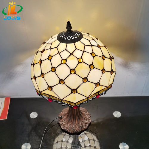 lampe à poser style tiffany en verre rétro pour intérieur élégant