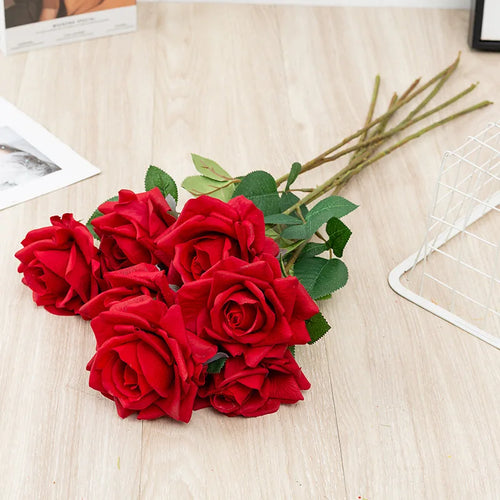 Realistic artificial rose branch for decoration and photography - vue 3 sur 11