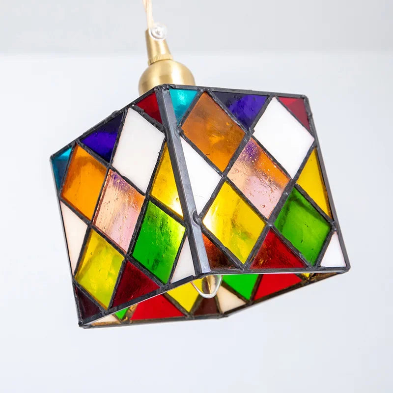 plafonnier cube style tiffany en verre teinté décoration intérieure - vue 4 sur 9