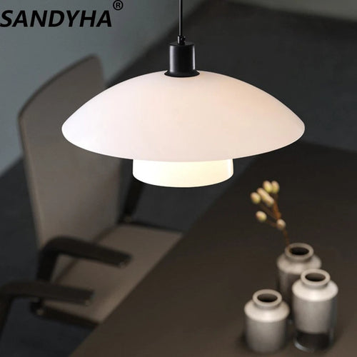 Lustre Design danois Ufo - vue 4 sur 8