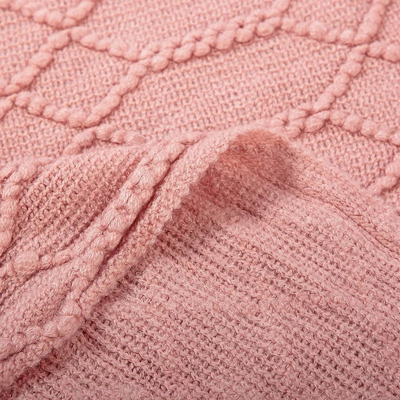 plaid tricot léger à carreaux avec pompons décoratif - vue 5 sur 6