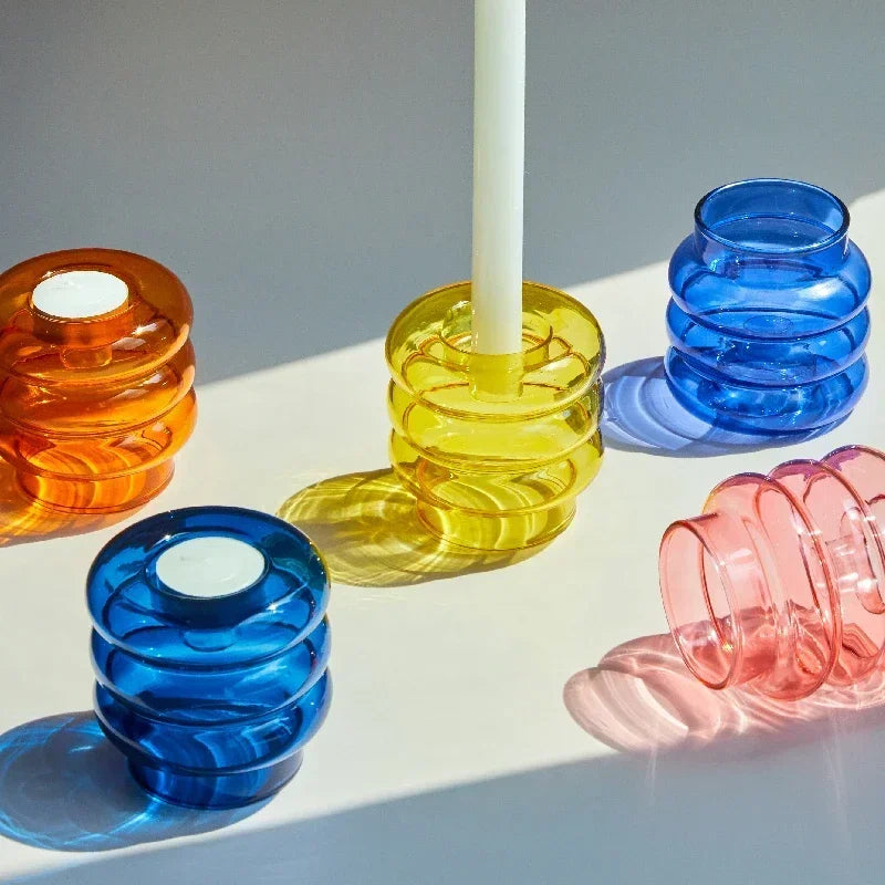 bougeoirs coniques décoratifs pour mariage et fêtes - vue 3 sur 14