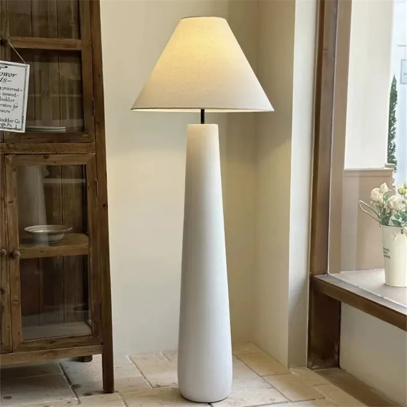 lampe de lecture sur pied style wabi sabi en forme de champignon - vue 4 sur 8