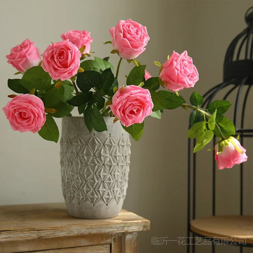 fleurs artificielles en latex roses pour décoration élégante et réaliste