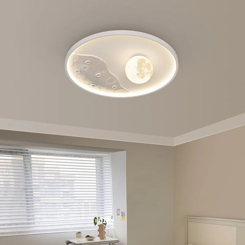 Minimalist nordic style LED ceiling light with eye protection, moon shape - vue 6 sur 11