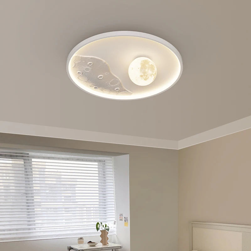 Minimalist nordic style LED ceiling light with eye protection, moon shape - vue 6 sur 11