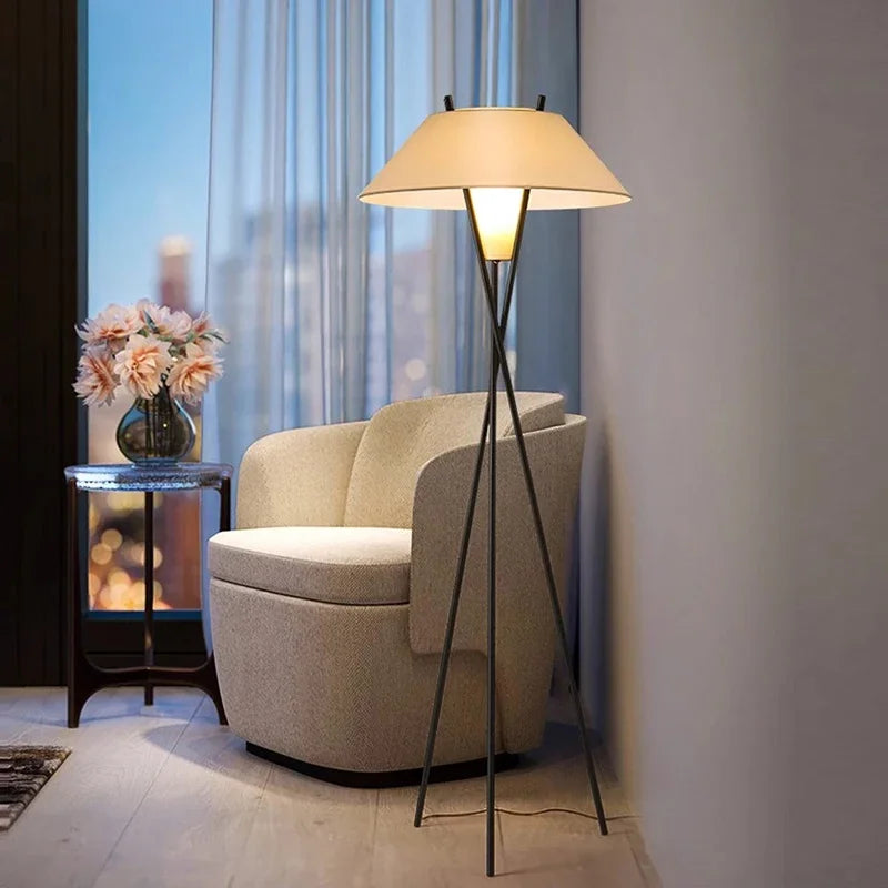 lampadaire led moderne avec interrupteur au pied pour décoration maison